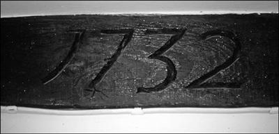 033 House beam dated 1732 © David Hanks