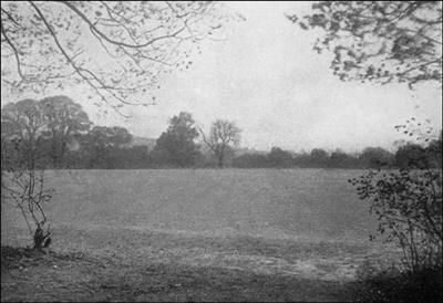 088 NW corner of Charlton Park (Reeves' Field) 1922         © Cheltenham College