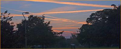 140 Sunset contrails over Charlton Park 2008 ©David Hanks